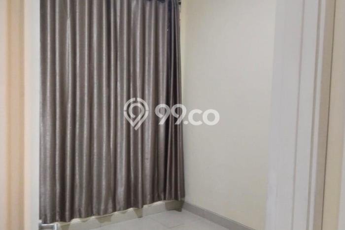 Rumah Luas Asri 5 KT Siap Pakai di Graha Raya Bintaro Tangerang Selatan Rumah Luas Asri 5 KT Siap Pakai di Graha Raya Bintaro Tangerang Selatan