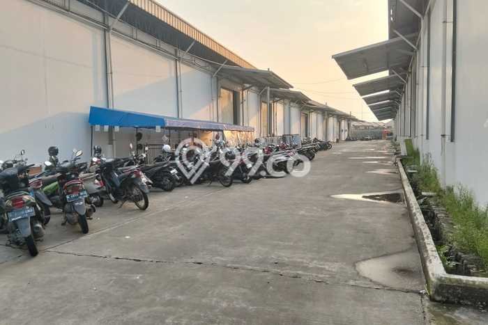 Gudang Disewakan di Curug, Luas 2820m², Area Potensial Gudang Disewakan di Curug, Luas 2820m², Area Potensial
