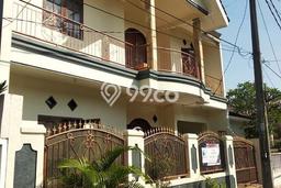 Jual Rumah Bagus Siap Huni LB 250m2 di BSD, Tangerang Selatan Jual Rumah Bagus Siap Huni LB 250m2 di BSD, Tangerang Selatan