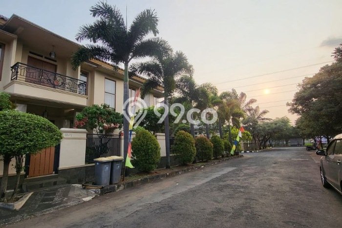 Jual Rumah Luas Elegan Dengan View Cantik di Cikunir, Bekasi Jual Rumah Luas Elegan Dengan View Cantik di Cikunir, Bekasi