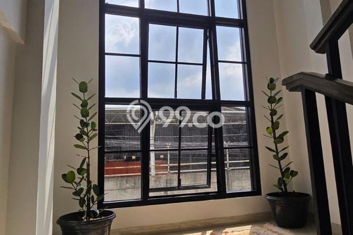 Kost Dijual Lokasi Jatisampurna, Bekasi, Spesifikasi 0 Kamar Tidur dan Luas 430m2 Kost Dijual Lokasi Jatisampurna, Bekasi, Spesifikasi 0 Kamar Tidur dan Luas 430m2