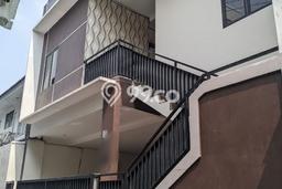 Dijual Kost di Tebet, Jakarta Selatan, 12 KT, 13 KM, Luas 201m2 Dijual Kost di Tebet, Jakarta Selatan, 12 KT, 13 KM, Luas 201m2