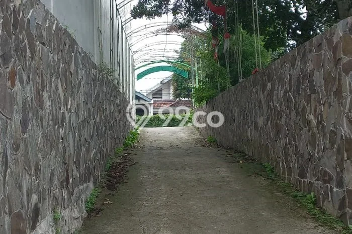 Dijual Tanah 3600m2 di Bintaro, Tangerang Selatan Dijual Tanah 3600m2 di Bintaro, Tangerang Selatan