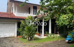 Rumah Luxury Modern Siap Huni di Bintaro Jakarta Selatan Rumah Luxury Modern Siap Huni di Bintaro Jakarta Selatan