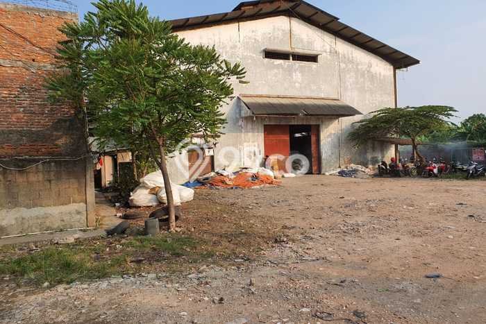 Dijual! Gudang di Kalideres Jakarta Barat LT 15400m2 / LB 4500m2 Kawasan Strategis Dijual! Gudang di Kalideres Jakarta Barat LT 15400m2 / LB 4500m2 Kawasan Strategis