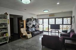 Dijual Rumah Mewah Megah Dengan View Cantik di Jelambar, Jakarta Barat Dijual Rumah Mewah Megah Dengan View Cantik di Jelambar, Jakarta Barat
