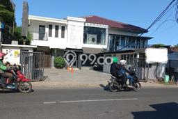 Rumah Luxury Modern Tanpa Renovasi di Bangka Jakarta Selatan Rumah Luxury Modern Tanpa Renovasi di Bangka Jakarta Selatan