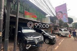 Ruko paling strategis disewakan di Tebet Jakarta Selatan Ruko paling strategis disewakan di Tebet Jakarta Selatan