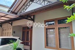 Rumah Mewah LB 125m2 Siap Pakai Desain Elegan di BSD, Tangerang Rumah Mewah LB 125m2 Siap Pakai Desain Elegan di BSD, Tangerang