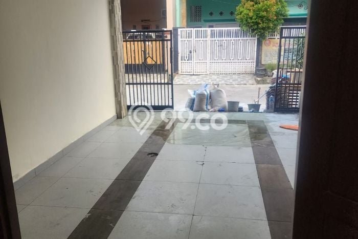 For Sale Rumah 2 Kamar Lokasi Strategis Nyaman dan Strategis di Bekasi Utara For Sale Rumah 2 Kamar Lokasi Strategis Nyaman dan Strategis di Bekasi Utara