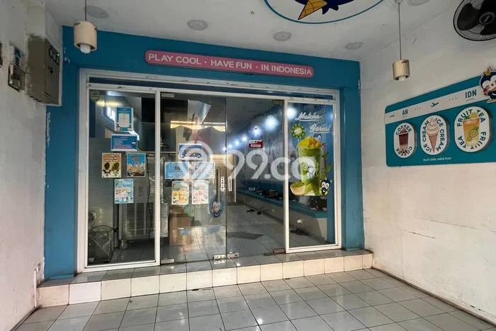 Ruko Disewa di Bekasi dengan LB 48m2 Area Komersial Ramai Ruko Disewa di Bekasi dengan LB 48m2 Area Komersial Ramai