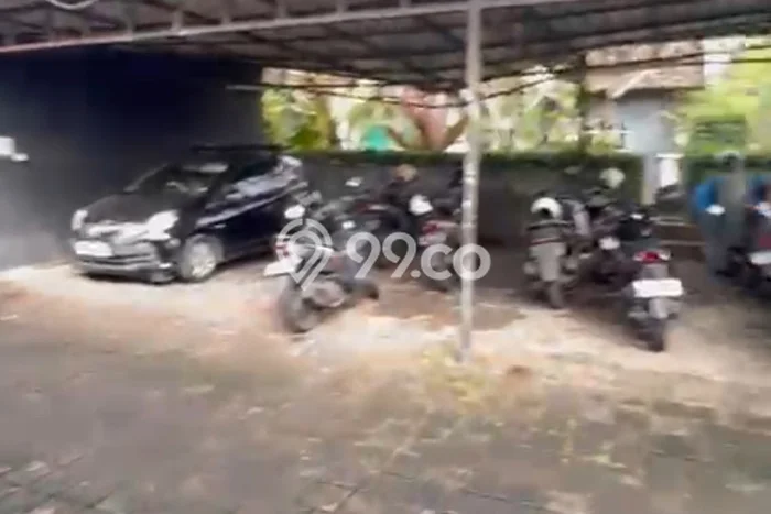 Gudang Siap Pakai di Denpasar Utara, Luas 400m², Lokasi Komersial, Jalan Mudah Gudang Siap Pakai di Denpasar Utara, Luas 400m², Lokasi Komersial, Jalan Mudah