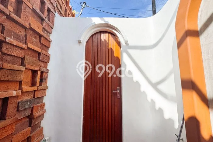 Disewakan! Rumah 2 Kamar Tidur &
2 Kamar Mandi di Sanur, Denpasar Disewakan! Rumah 2 Kamar Tidur &
2 Kamar Mandi di Sanur, Denpasar