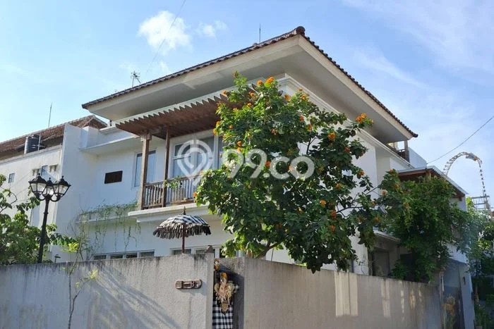 For Sale! Premium House LT 195m2 Desain Elegan di Renon For Sale! Premium House LT 195m2 Desain Elegan di Renon