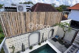 SPECIAL PRICE! Rumah di Canggu, 2 KM, Akses Mudah Pusat Kota, Luas 140m² LB 150m² SPECIAL PRICE! Rumah di Canggu, 2 KM, Akses Mudah Pusat Kota, Luas 140m² LB 150m²