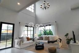 Vila Strategis Kawasan , Area 200m2m², Akses Badung, Badung Vila Strategis Kawasan , Area 200m2m², Akses Badung, Badung