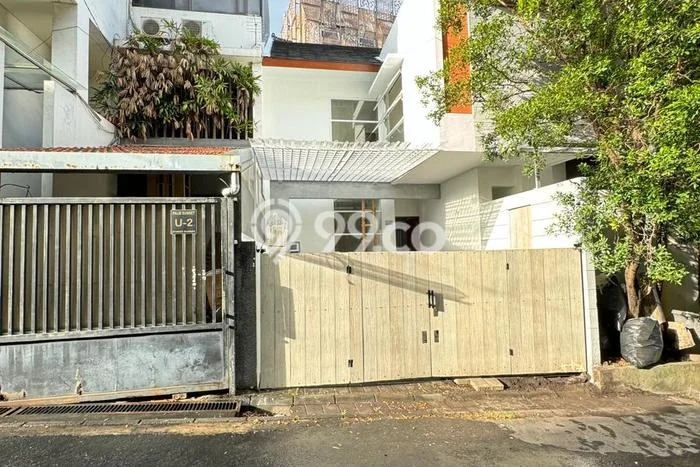 Rumah kawasan Kuta, 4 KM, Lingkungan Elite, Luas 150m2m² LB 250m2m² Rumah kawasan Kuta, 4 KM, Lingkungan Elite, Luas 150m2m² LB 250m2m²