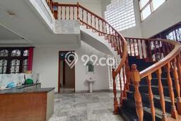 Rumah Eksklusif Dijual LT 400m2 di Denpasar Utara, Denpasar Rumah Eksklusif Dijual LT 400m2 di Denpasar Utara, Denpasar
