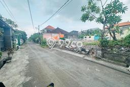 Jarang Ada! Tanah di Denpasar Utara Punya Luas 300m2 SHM Jarang Ada! Tanah di Denpasar Utara Punya Luas 300m2 SHM