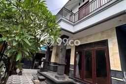 Rumah Strategis Abiansemal, Badung, LT 200m2m² Bangunan 167m2m² Rumah Strategis Abiansemal, Badung, LT 200m2m² Bangunan 167m2m²