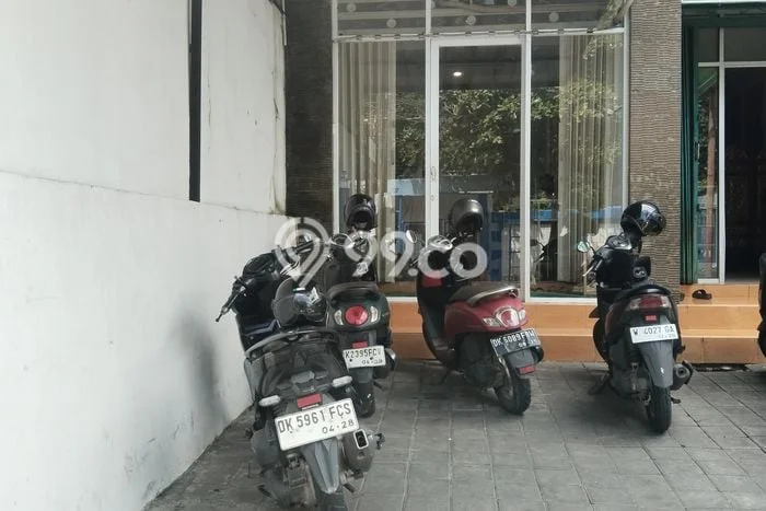 Ruko Bagus Dijual LB 60m2 Lokasi Strategis Badung Area Cocok untuk Bisnis Ruko Bagus Dijual LB 60m2 Lokasi Strategis Badung Area Cocok untuk Bisnis