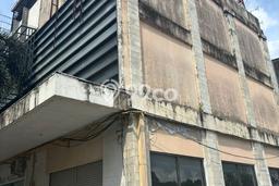 AREA KOMERSIAL! Ruko di Kuta, Luas 98m², Jalan Raya AREA KOMERSIAL! Ruko di Kuta, Luas 98m², Jalan Raya