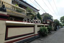 Rumah Asri area Denpasar Barat, Denpasar, LT 300m² Bangunan 261m² Rumah Asri area Denpasar Barat, Denpasar, LT 300m² Bangunan 261m²
