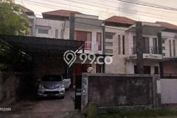 HUNIAN PILIHAN! Rumah kawasan Sesetan, 3 KM, Area Strategis, Luas 125m² Bangunan 110m² HUNIAN PILIHAN! Rumah kawasan Sesetan, 3 KM, Area Strategis, Luas 125m² Bangunan 110m²