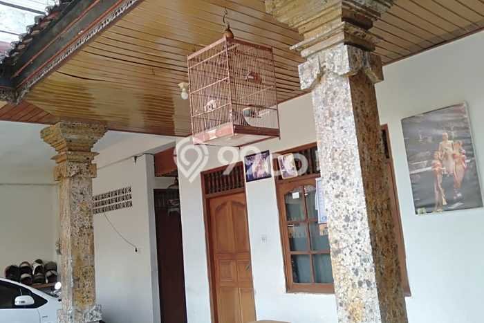 Jarang Ada! Rumah Kontrakan 6 Kamar Nyaman Siap Huni Kerobokan Jarang Ada! Rumah Kontrakan 6 Kamar Nyaman Siap Huni Kerobokan