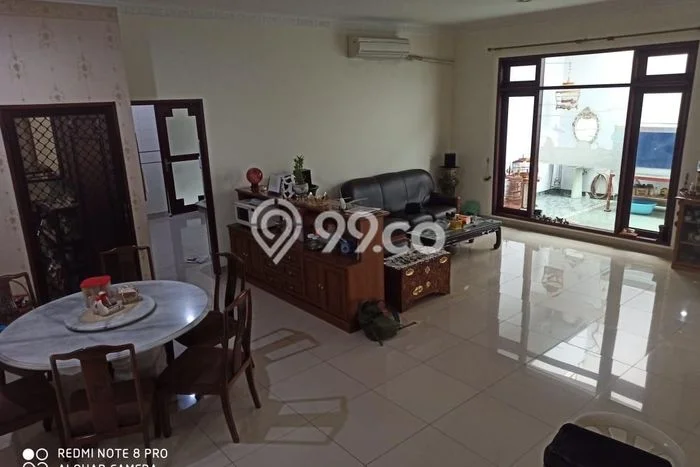Rumah Mewah Siap Huni LT 280m2 di Kembangan, Jakarta Barat Rumah Mewah Siap Huni LT 280m2 di Kembangan, Jakarta Barat