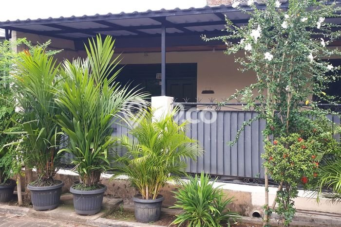 For Sale Rumah 3 Kamar Lokasi Strategis Bagus dan Strategis di Cipondoh For Sale Rumah 3 Kamar Lokasi Strategis Bagus dan Strategis di Cipondoh