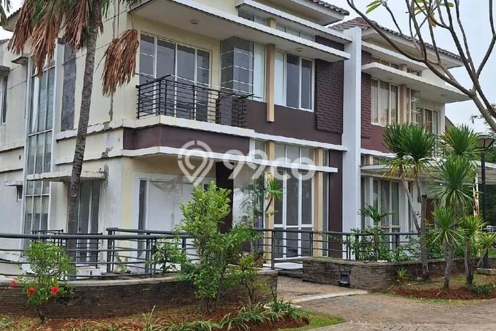 For Sale! Luxury House LT 136m2 Desain Elegan di Pantai Indah Kapuk For Sale! Luxury House LT 136m2 Desain Elegan di Pantai Indah Kapuk