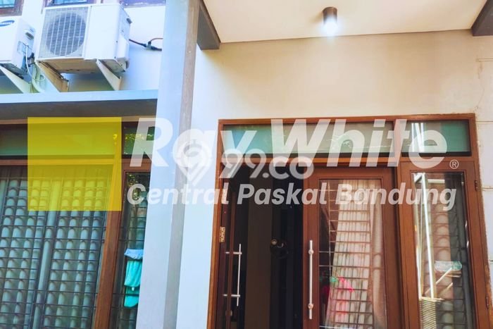 HARGA SPESIAL! Rumah Premium area Gunung Batu, Bandung, LT 158m² LB 200m² Bisa Nego! HARGA SPESIAL! Rumah Premium area Gunung Batu, Bandung, LT 158m² LB 200m² Bisa Nego!