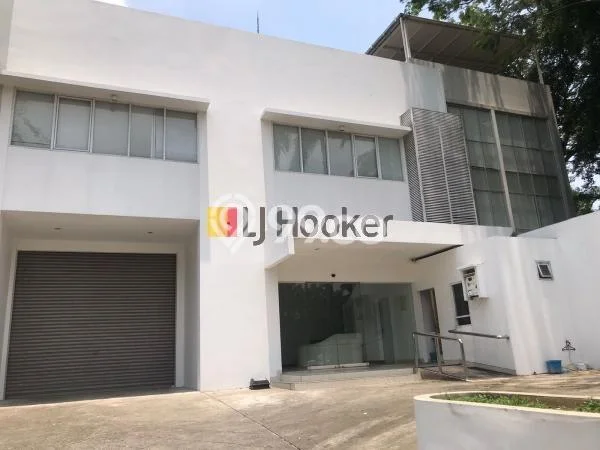 Gudang Komersial Disewakan di Serpong Tangerang Selatan Luas 612m2 Gudang Komersial Disewakan di Serpong Tangerang Selatan Luas 612m2