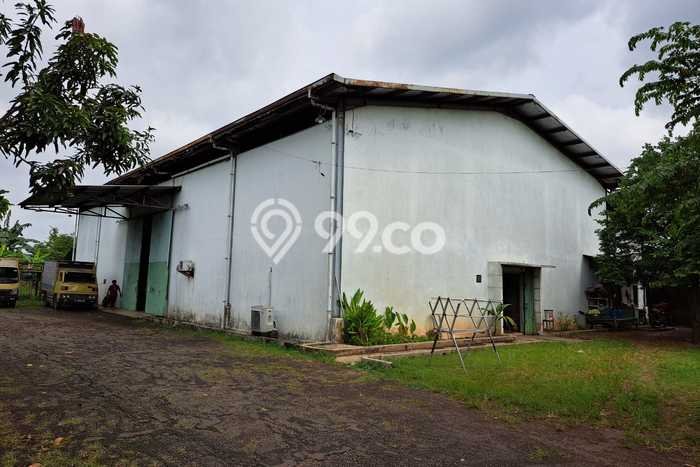 PELUANG EMAS! Gudang Kawasan Sepatan Timur, Luas 660m², Nilai Profit Tinggi PELUANG EMAS! Gudang Kawasan Sepatan Timur, Luas 660m², Nilai Profit Tinggi