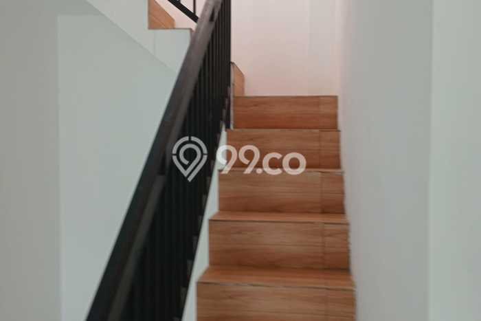 Hunian Cantik Minimalis Lb 120m2 di Ciputat, Tangerang Selatan Hunian Cantik Minimalis Lb 120m2 di Ciputat, Tangerang Selatan