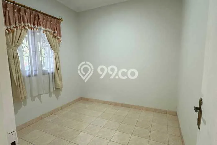 Rumah Bagus Siap Huni Di Serpong Utara Luas 100m2 Lokasi Strategis Rumah Bagus Siap Huni Di Serpong Utara Luas 100m2 Lokasi Strategis