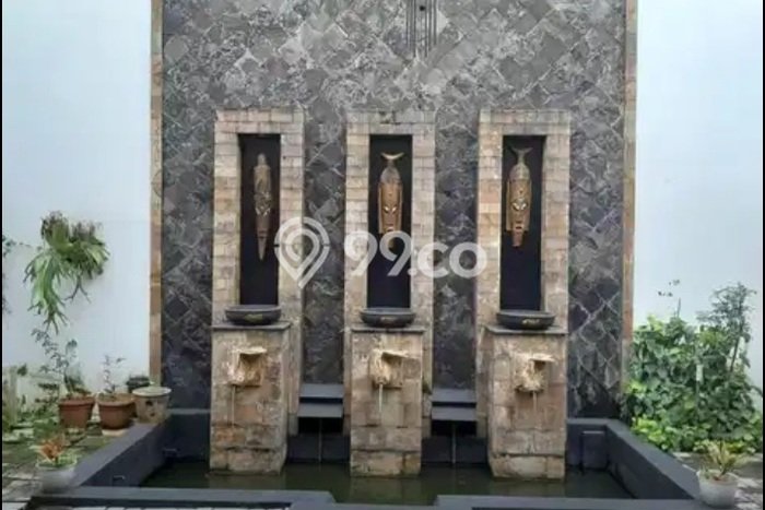 Hunian Mewah Siap Huni LT 220m2 di Ciputat, Tangerang Selatan Hunian Mewah Siap Huni LT 220m2 di Ciputat, Tangerang Selatan