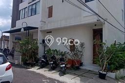 DIJUAL! Vila Kawasan , Luas 250m2m², Posisi Premium DIJUAL! Vila Kawasan , Luas 250m2m², Posisi Premium