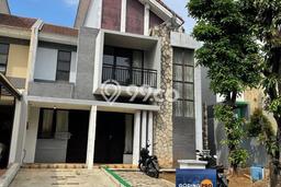 For Sale Hunian Rumah Nyaman 5 Kamar di Cibubur, Bogor For Sale Hunian Rumah Nyaman 5 Kamar di Cibubur, Bogor