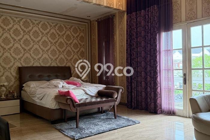 Dijual Rumah Luas Elegan Dengan View Eksklusif di Cibubur, Bekasi Dijual Rumah Luas Elegan Dengan View Eksklusif di Cibubur, Bekasi