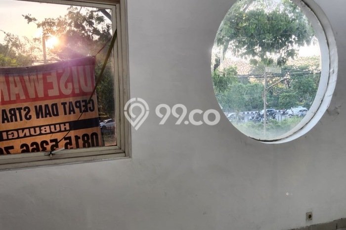 Unit Ruko Disewakan di Surabaya Kota di Area Ramai & Strategis Unit Ruko Disewakan di Surabaya Kota di Area Ramai & Strategis