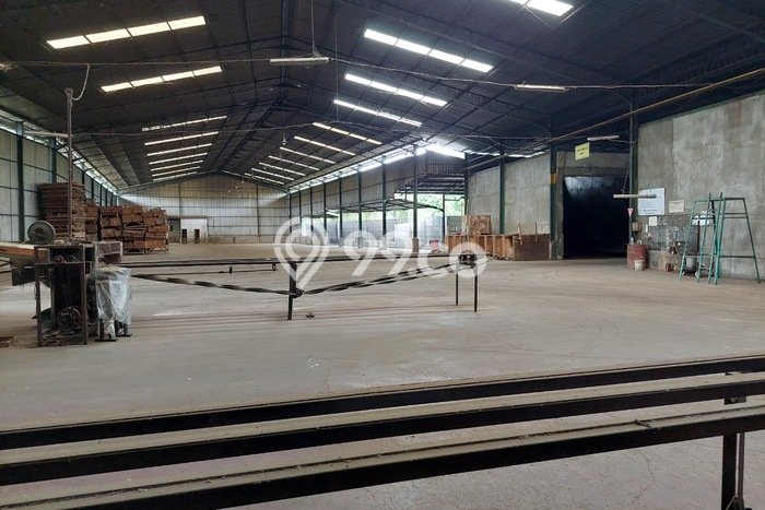 Gudang Bagus LT 27000m2 LB 15000m2 Dijual di Bangil Pasuruan Gudang Bagus LT 27000m2 LB 15000m2 Dijual di Bangil Pasuruan