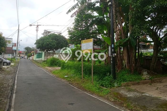 Jual Rumah Bagus Siap Huni LB 100m2 di Mertoyudan, Magelang Jual Rumah Bagus Siap Huni LB 100m2 di Mertoyudan, Magelang