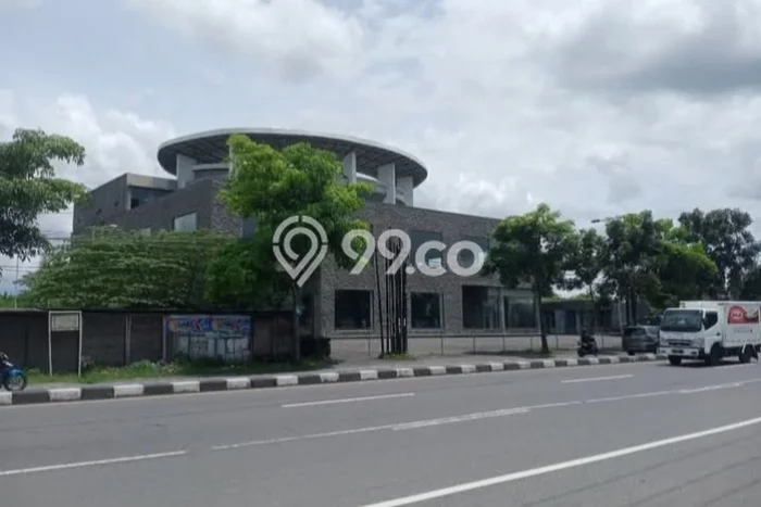 Unit Komersial Dijual di Magelang LT 7600m2 & LB 3000m2 Unit Komersial Dijual di Magelang LT 7600m2 & LB 3000m2