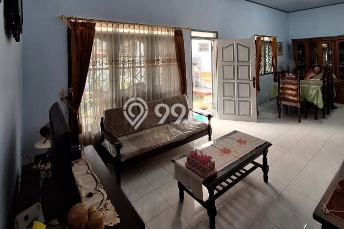For Sale Rumah 5 Kamar Lokasi Strategis Nyaman dan Strategis di Magelang Tengah For Sale Rumah 5 Kamar Lokasi Strategis Nyaman dan Strategis di Magelang Tengah