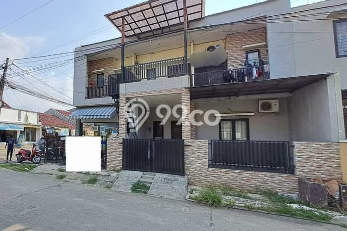 Jual Rumah Luas Megah Dengan View Eksklusif di Harapan Indah, Bekasi Jual Rumah Luas Megah Dengan View Eksklusif di Harapan Indah, Bekasi