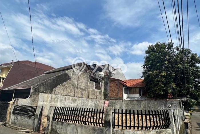 Jarang Ada! Tanah di Duren Sawit Punya Luas 180m2 - Jarang Ada! Tanah di Duren Sawit Punya Luas 180m2 -