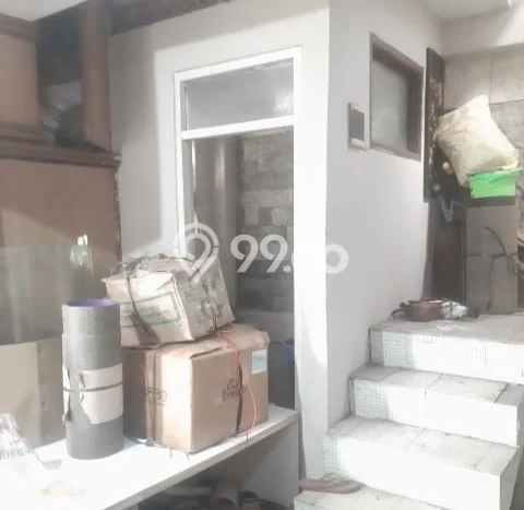 For Sale! Luxury House LT 174m2 Desain Modern di Pegangsaan For Sale! Luxury House LT 174m2 Desain Modern di Pegangsaan