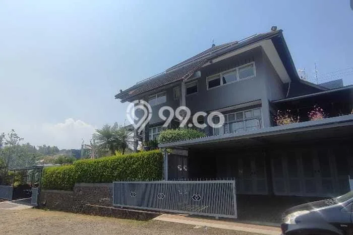 Dijual Rumah Premium dengan Fasilitas Sekitar Lengkap di Cidadap, Bandung Dijual Rumah Premium dengan Fasilitas Sekitar Lengkap di Cidadap, Bandung